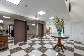Sullivan Regency in Monticello, NY - Building Photo - Lobby