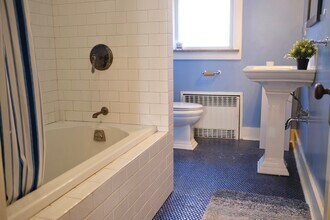 1041 Mirror St in Pittsburgh, PA - Building Photo - Building Photo