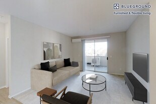 508 Railway Ave, Unit GO FL1-ID10818A in Campbell, CA - Building Photo