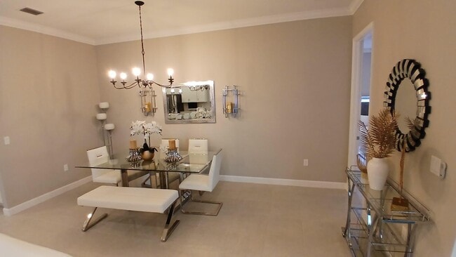 1204 SE Woodbine Rd in Port St. Lucie, FL - Building Photo - Building Photo