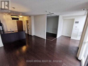 23-2623 Sheppard Ave E in Toronto, ON - Building Photo - Building Photo