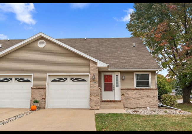 property at 1394 E Armour Rd