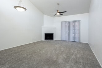 Winterhaven Terrace in Tucson, AZ - Foto de edificio - Interior Photo
