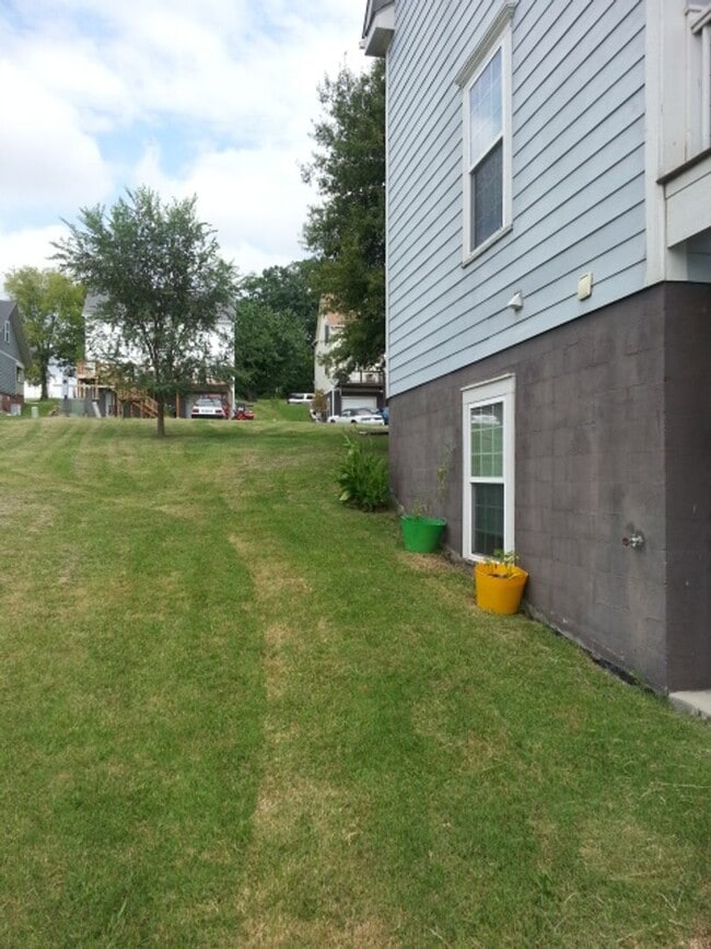 1737 Moses Ave in Knoxville, TN - Building Photo - Building Photo