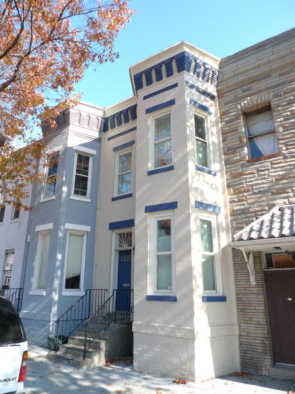 property at 1805 9th St NW