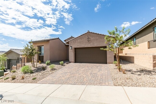 property at 257 Piazzetta Pl