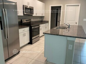 2258 Jungle Dr in Ruskin, FL - Building Photo - Building Photo