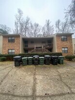 2923 Woodrich Dr in Tallahassee, FL - Building Photo