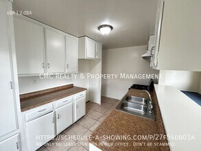 2039 Lewis Ave in Long Beach, CA - Building Photo - Building Photo