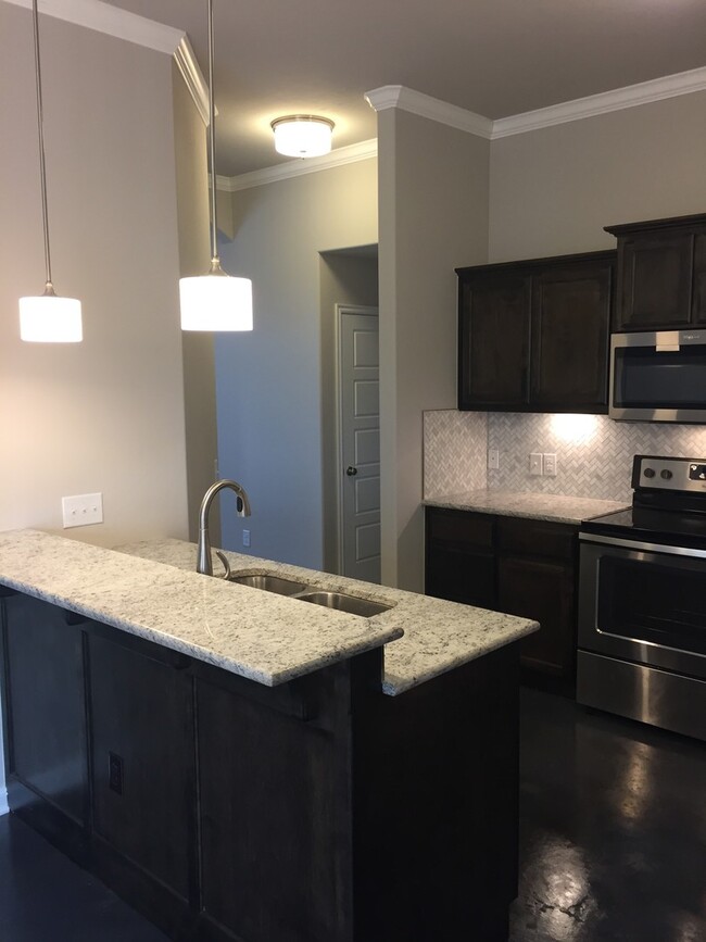 2317 Snapper Ln in Midwest City, OK - Building Photo - Building Photo