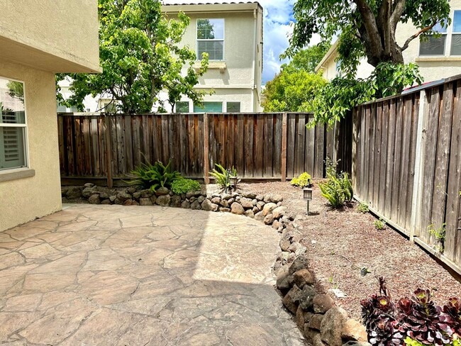 5113 Borica Ct in Dublin, CA - Building Photo - Building Photo