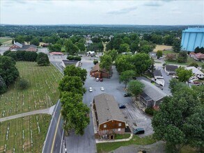 10 Greenfield Rd in Lancaster, PA - Building Photo - Building Photo
