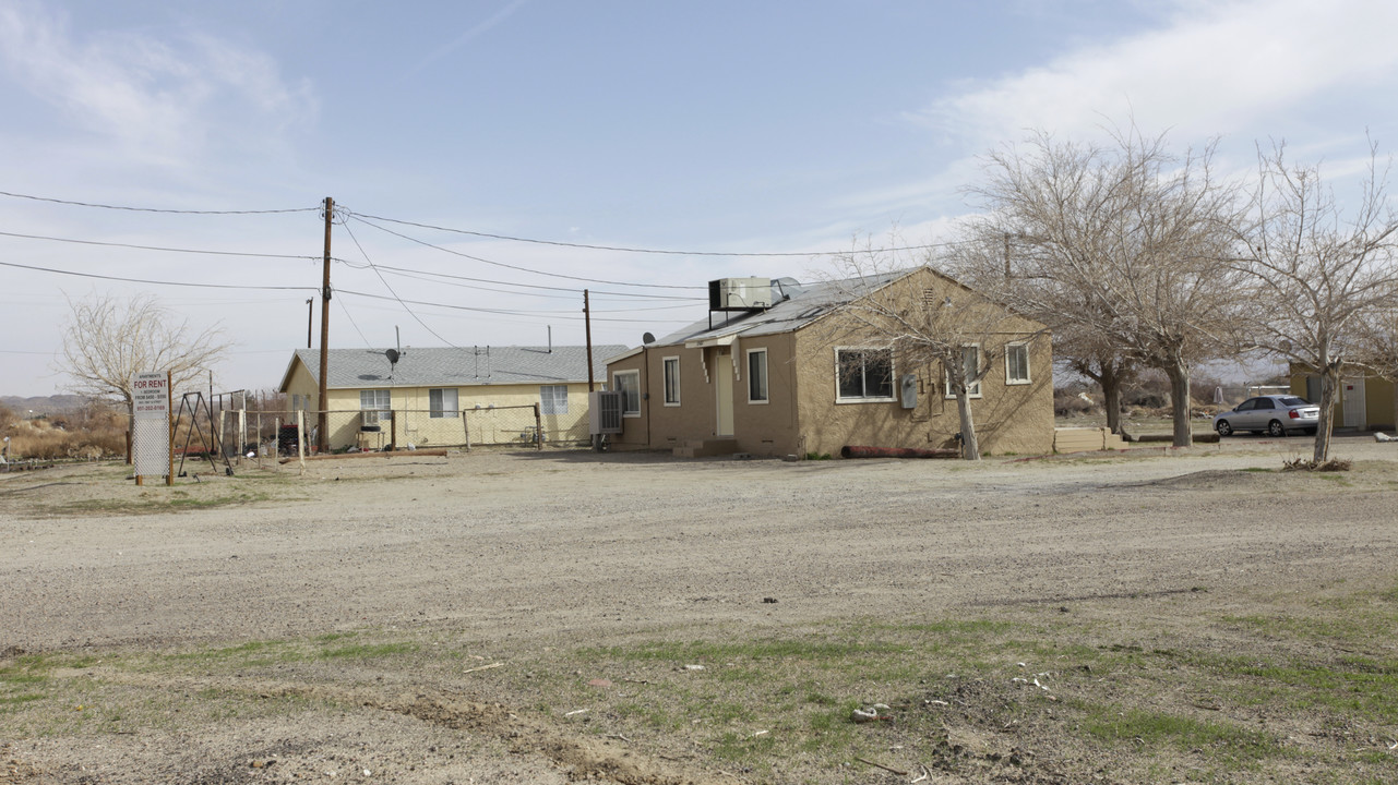 29867 Old Ca-58 in Barstow, CA - Building Photo