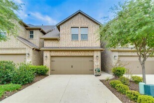 4560 Titus Cir in Plano, TX - Building Photo