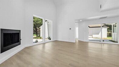 1202 Quail Hollow Dr in Garland, TX - Building Photo - Building Photo