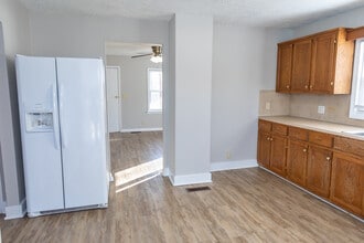 2154 US-70 in Morganton, NC - Building Photo - Building Photo