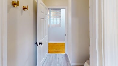 23 O'Reilly St in St John's, NL - Building Photo - Building Photo