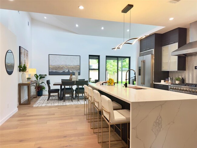 8619 Winding Walk in Austin, TX - Building Photo - Building Photo