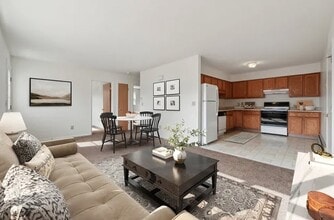 Northway Eleven, An Eagle Rock Community in Ballston Lake, NY - Building Photo - Building Photo