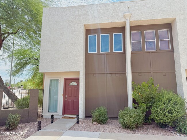 property at 520 E Weber Dr