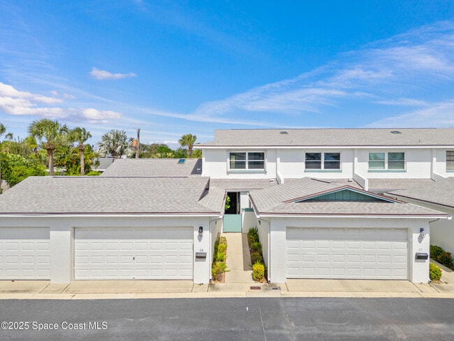 property at 290 Paradise Blvd