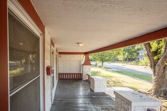 4012 E Central Ave in Wichita, KS - Foto de edificio - Building Photo