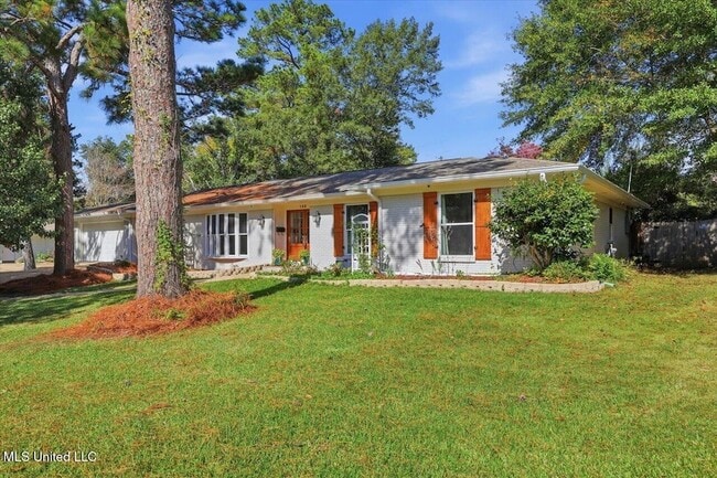 144 Rollingwood Dr in Jackson, MS - Foto de edificio - Building Photo