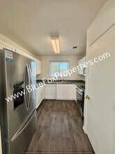 6006 S Mogollon Dr in Tucson, AZ - Foto de edificio - Building Photo