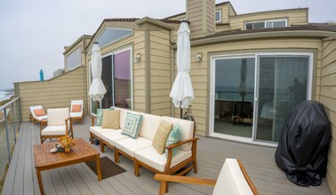 1812 Parliament Rd in Encinitas, CA - Building Photo - Building Photo