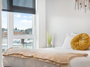 Parkview West Apartments in Spokane, WA - Foto de edificio - Building Photo