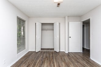 Grey Parc of Macon in Macon, GA - Foto de edificio - Interior Photo