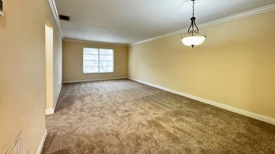 2504 SE 16th Pl in Cape Coral, FL - Building Photo - Building Photo