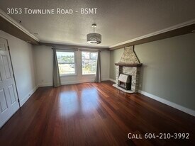 3053 Townline Rd in Abbotsford, BC - Building Photo
