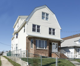 733 Grier Ave in Elizabeth, NJ - Building Photo - Building Photo