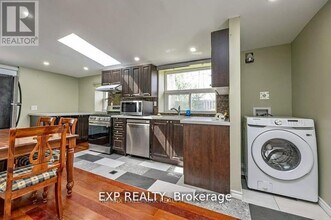 692-692 Birchmount Rd in Toronto, ON - Building Photo - Building Photo