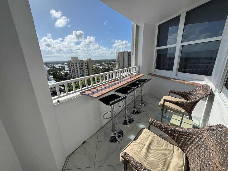 1340 S Ocean Blvd, Unit 1109 in Pompano Beach, FL - Building Photo