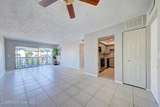 223 Columbia Dr in Cape Canaveral, FL - Building Photo - Building Photo