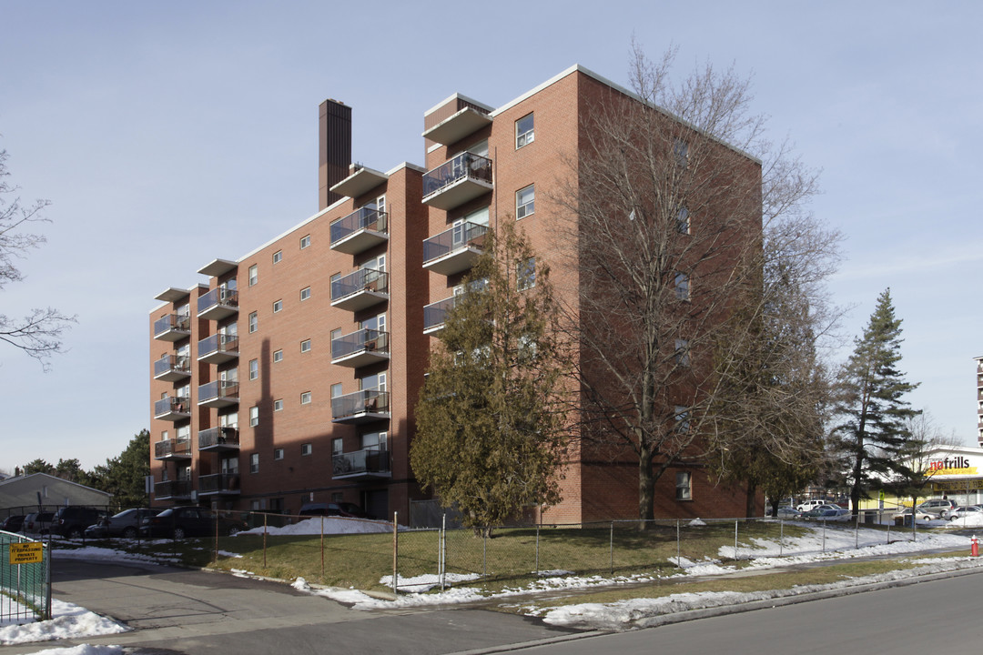 Fieldgate Apartments in Mississauga, ON - Building Photo