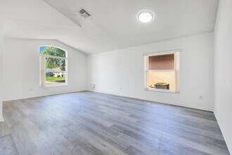 7931 Oakstone Ct in Orlando, FL - Building Photo - Building Photo