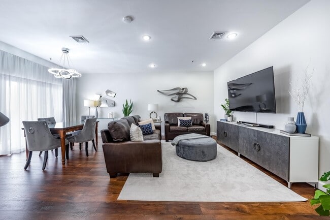 property at 517 74th St
