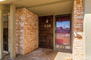 216 Dirks Dr in Wichita Falls, TX - Building Photo
