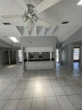 130 Tendring Cir in Palm Harbor, FL - Building Photo - Building Photo