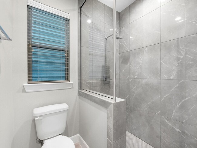 property at 2727 Clinton Dr