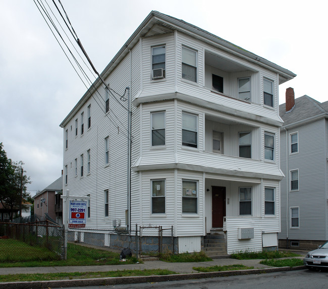 123 Mott St in New Bedford, MA - Building Photo - Building Photo