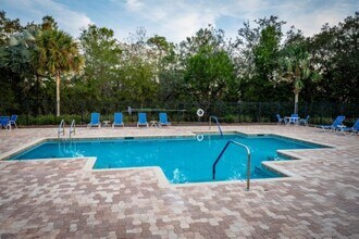 15662 Stable Run Dr in Spring Hill, FL - Building Photo - Building Photo