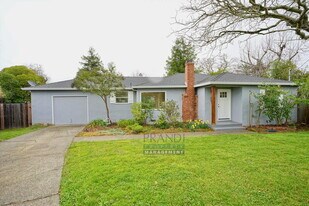 740 Bradley Ave in Novato, CA - Building Photo