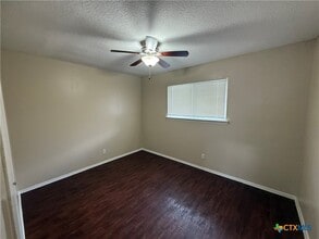 1243 N LBJ Dr in San Marcos, TX - Building Photo - Building Photo