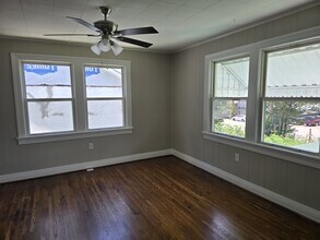1612 S Main St in Columbia, TN - Building Photo - Building Photo