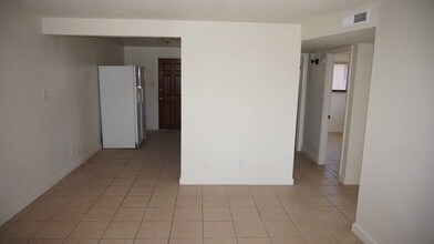 1124 Rosemary St in Denver, CO - Building Photo - Building Photo