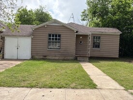1920 Windsor Ave in Waco, TX - Building Photo
